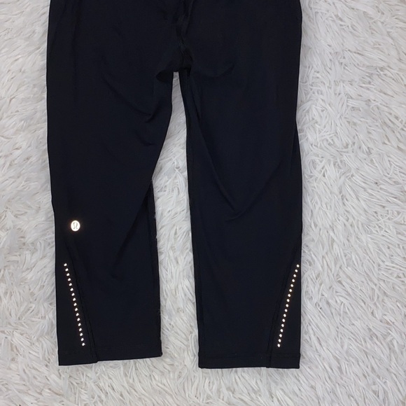 Lululemon Break Free Crop (Nulux 17") Black - Picture 7 of 7